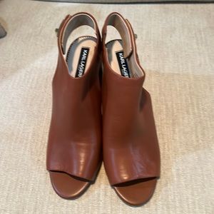 Karl Lagerfeld Rowa Wedge Sandals  luggage Brown color. Size 8.5 medium